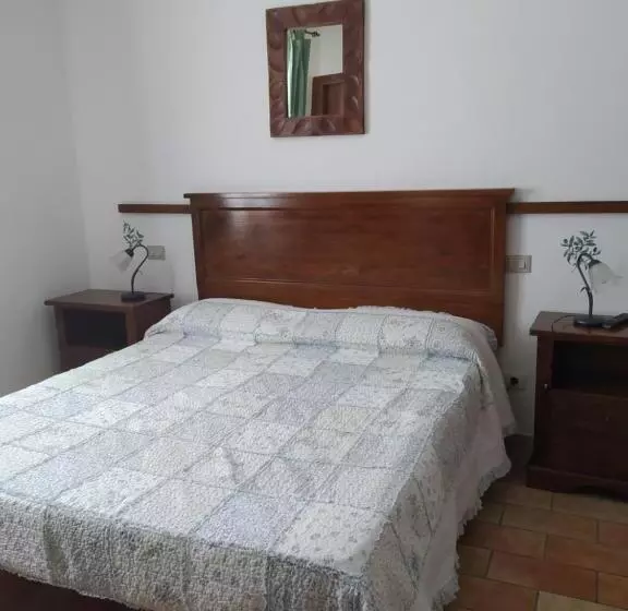 Hotelli Azienda Agrituristica Il Moraiolo