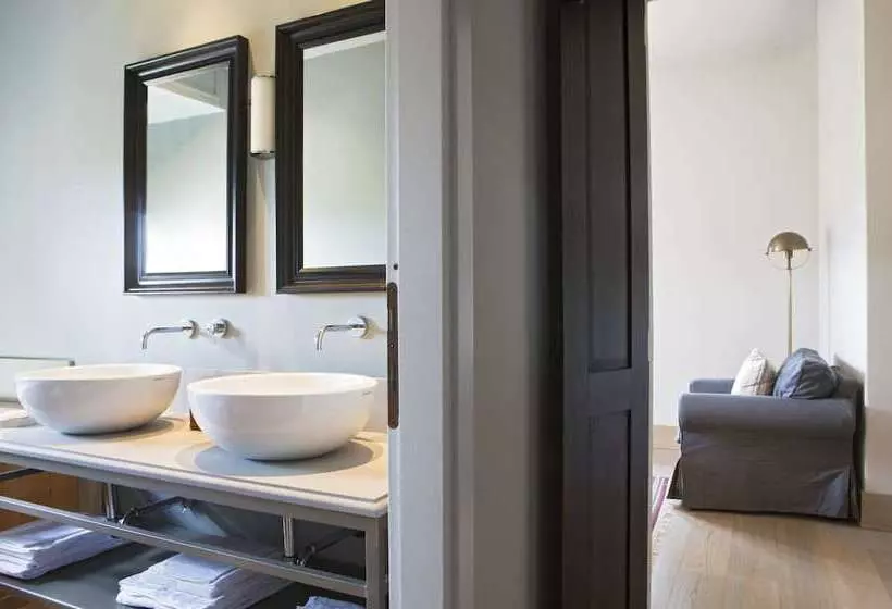 Hotelli Castello Di Gabiano