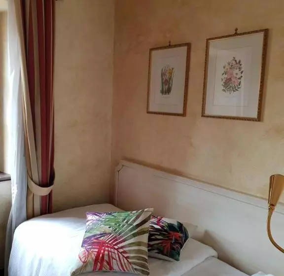 I Giardini Segreti Di Villa Marcello Marinelli