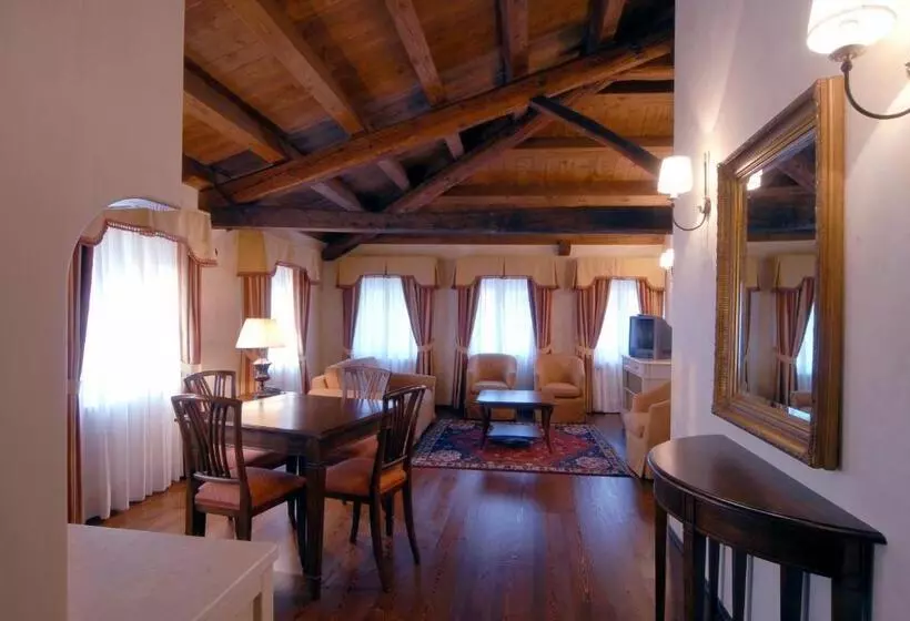 I Giardini Segreti Di Villa Marcello Marinelli