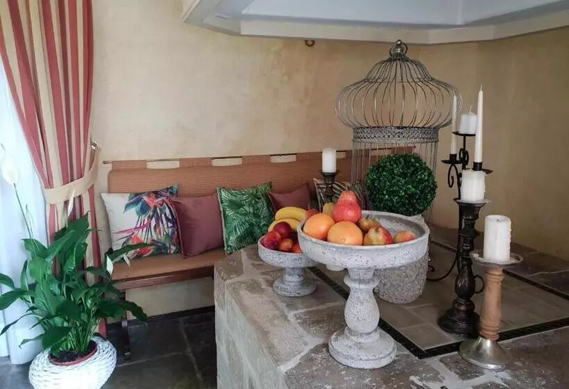 I Giardini Segreti Di Villa Marcello Marinelli