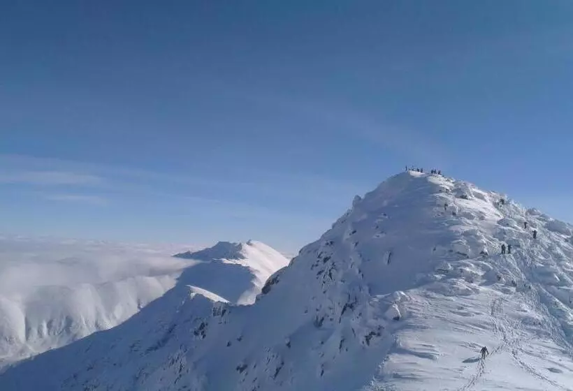 Majatalo Penzion V Strani