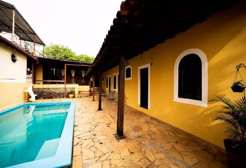 ペンション Pousada Do Ipê Amarelo