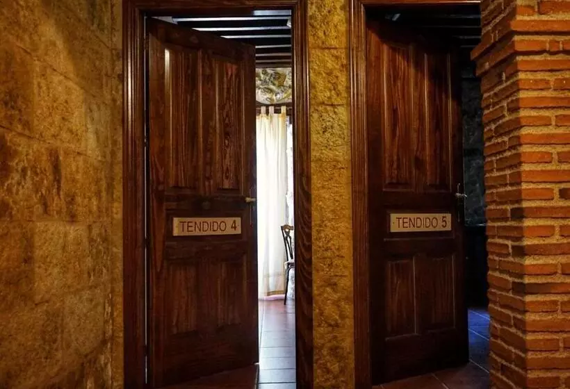 Retkeilymaja Posada Puerta Grande