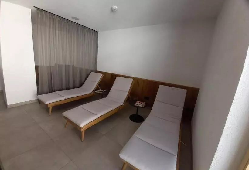 ペンション Alpenfrieden