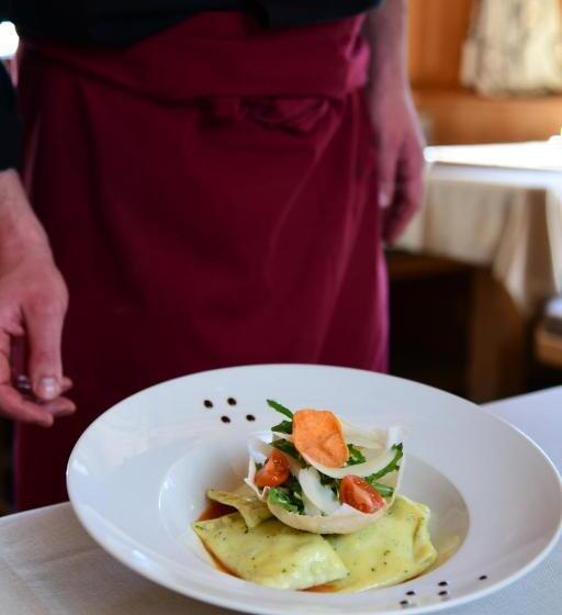 膳宿费 Alpenfrieden