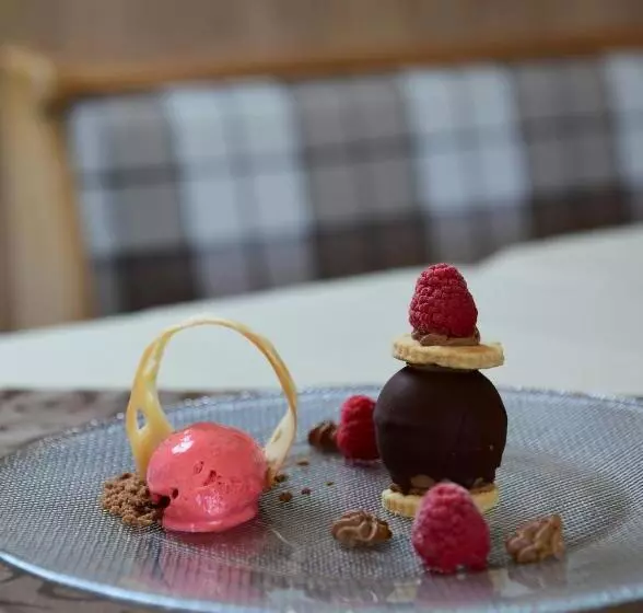 ペンション Alpenfrieden