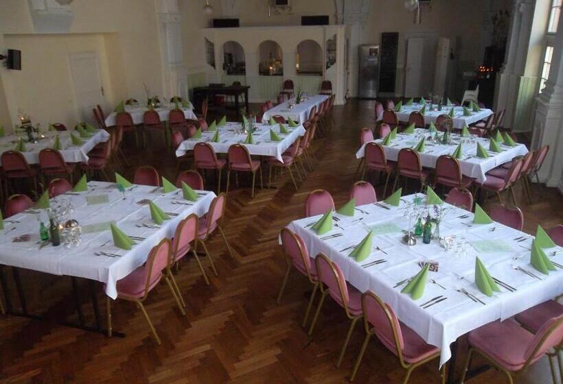 ペンション Gasthaus Zum Lamm