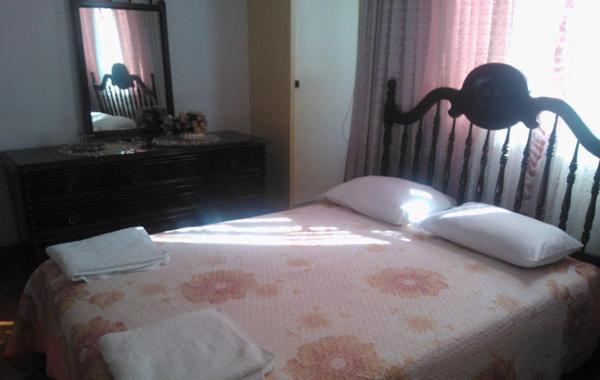 פנסיון Hostal Camiluz
