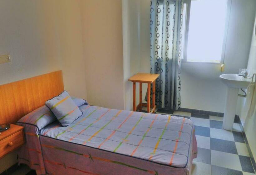 Pension La Esteponera