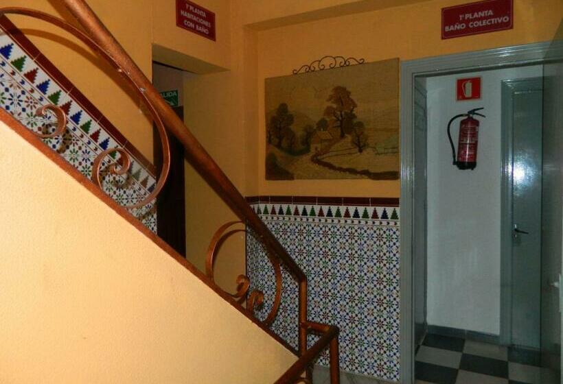 Pension La Esteponera