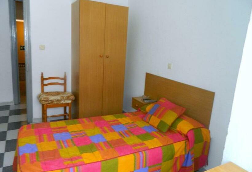 Pension La Esteponera