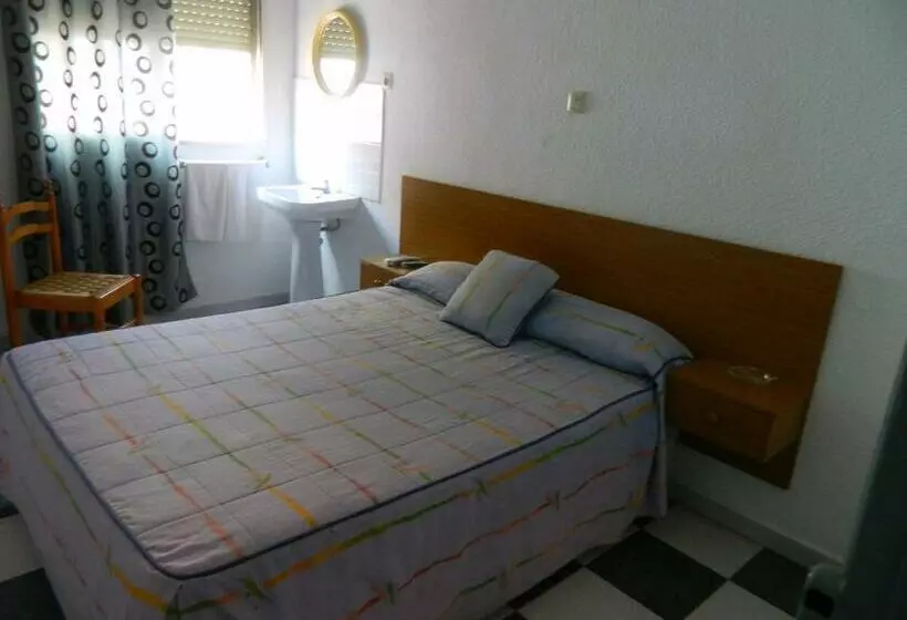 Majatalo La Esteponera