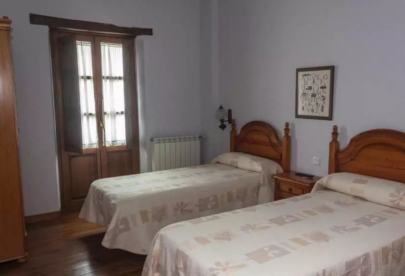 ペンション Posada La Bolera