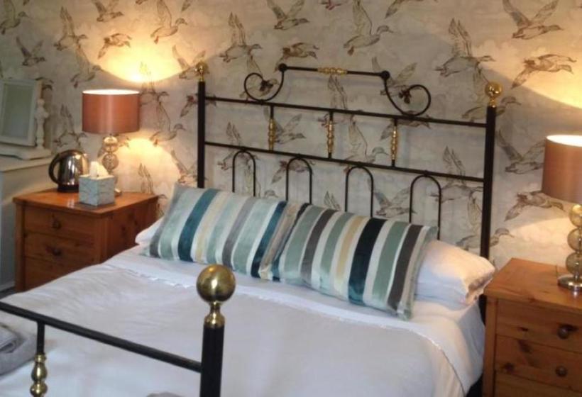 ユースホステル The Old Mill House