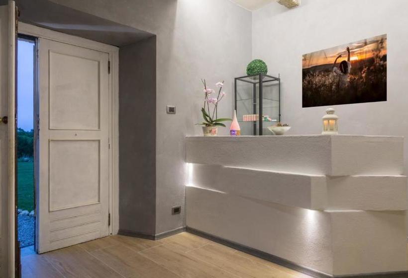 Отель I Segreti Del Borgo