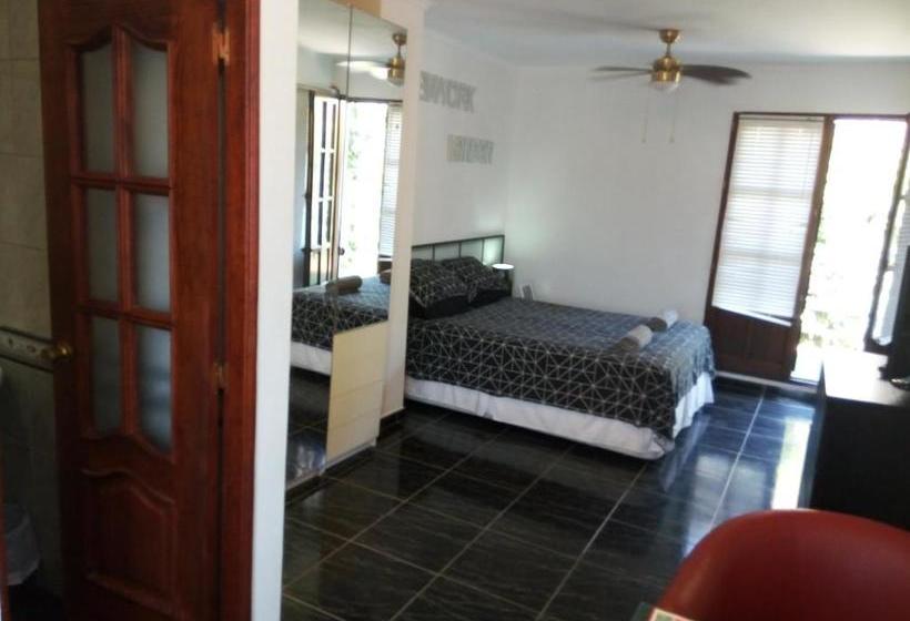 Пансион Casa Manhattan Caminito Del Rey