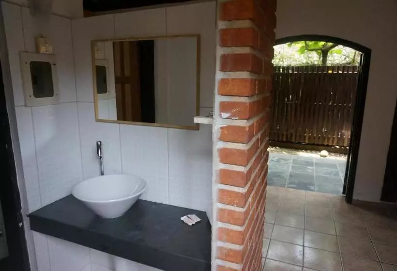 ペンション Chalés E Flats Refúgio De Camburi