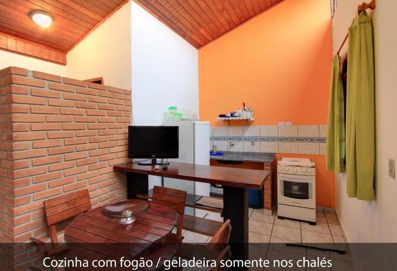 펜션 Chalés E Flats Refúgio De Camburi