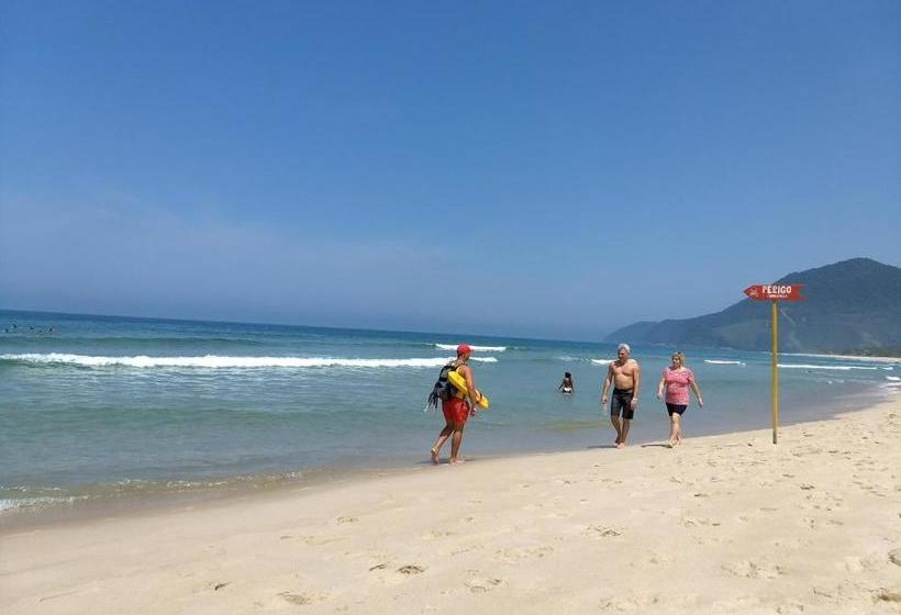 펜션 Chalés E Flats Refúgio De Camburi