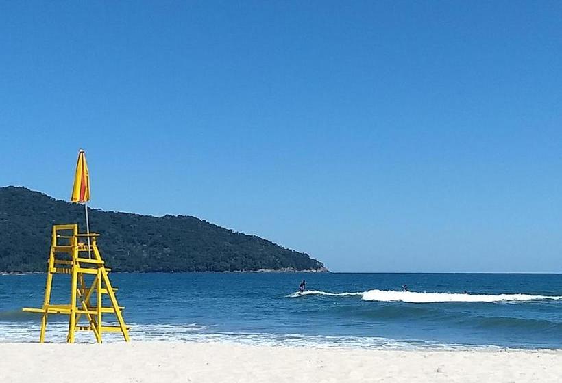 펜션 Chalés E Flats Refúgio De Camburi