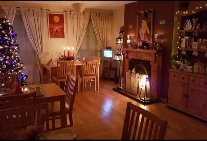פנסיון Clare Street B&b