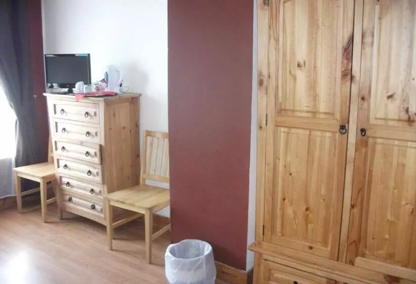 Majatalo Clare Street B&b