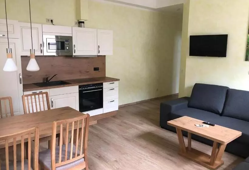 ペンション Gasthof Zum Slawen