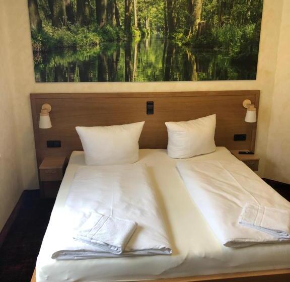 ペンション Gasthof Zum Slawen