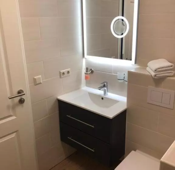 ペンション Gasthof Zum Slawen