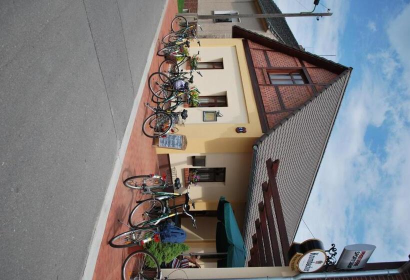 ペンション Gasthof Zum Slawen