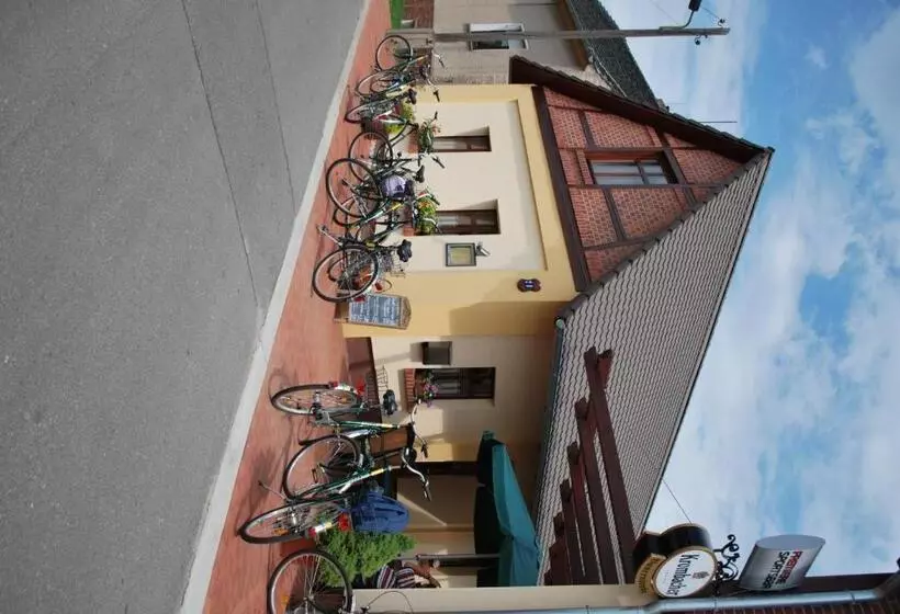 ペンション Gasthof Zum Slawen