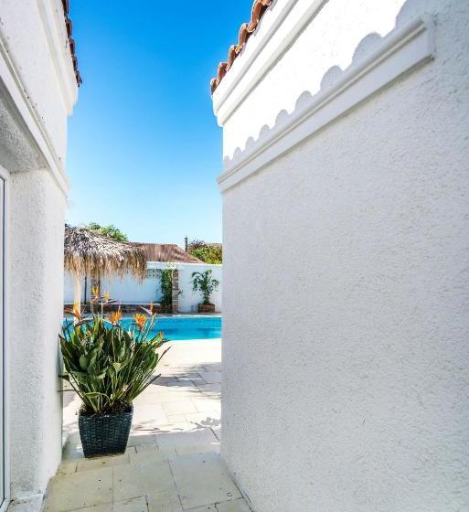 ペンション Maris Vama Veche