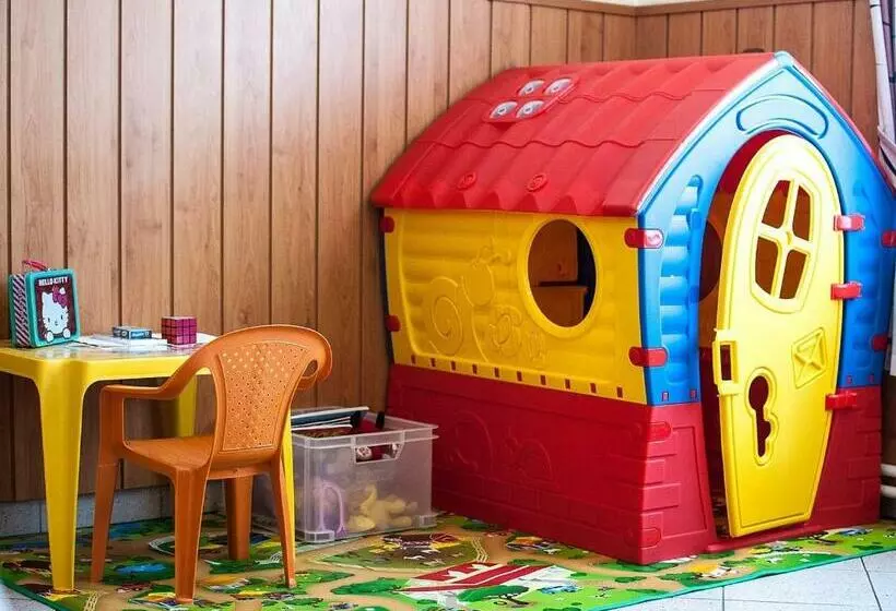 پانسیون Penzión Evergreen