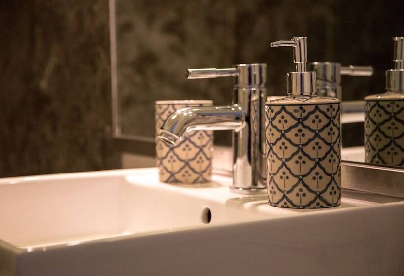 ペンション Petunia Guest House