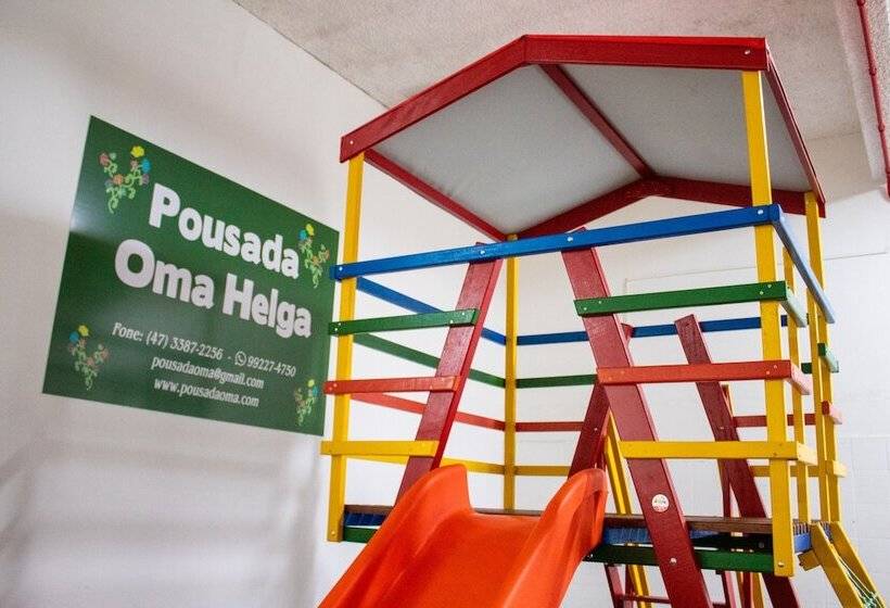 پانسیون Pousada Oma Helga