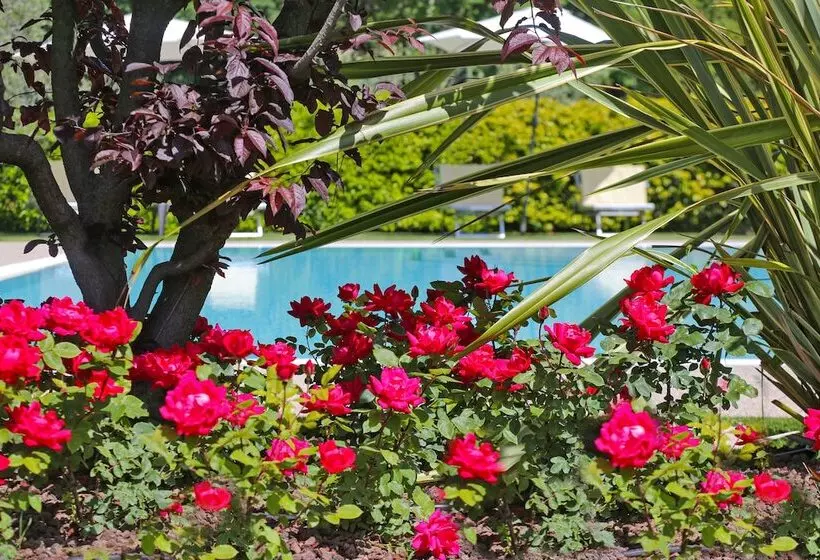 ホテル Agriturismo La Rocca