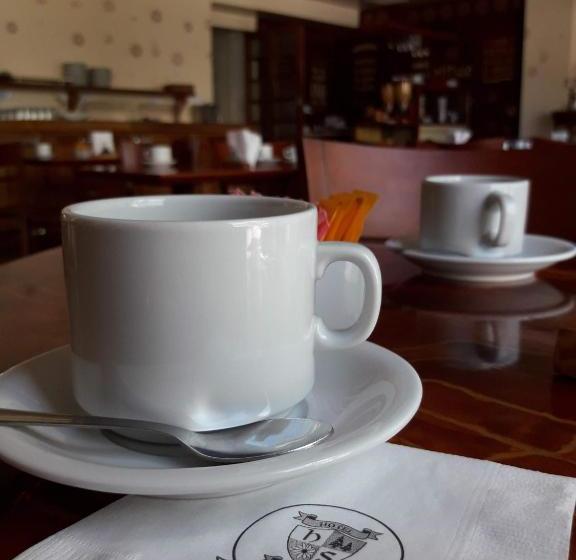 בית מלון כפרי Suizo