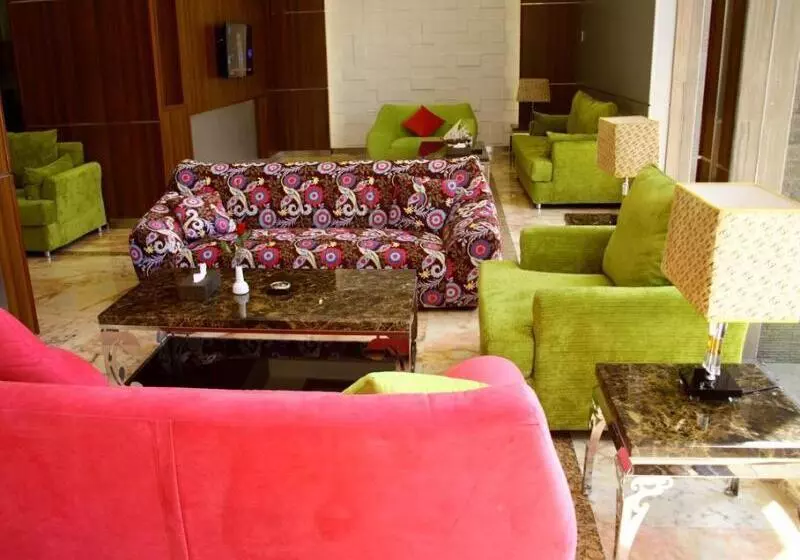 Laguna Hotel Suites