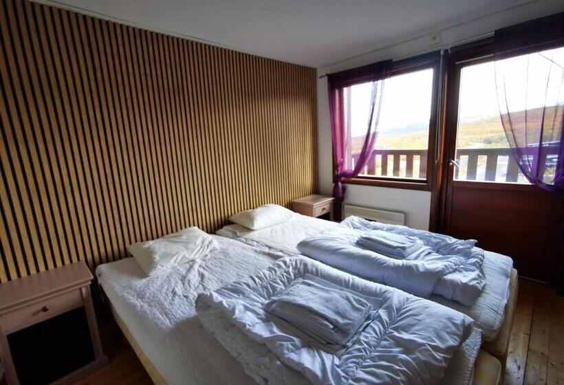 Pansiyon Abisko Guesthouse & Activities