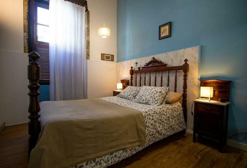 بنسيون Casa Luna