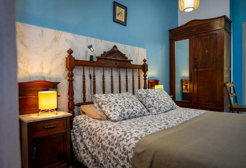 بنسيون Casa Luna