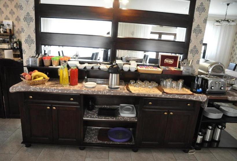 بنسيون Curtea Bizantina