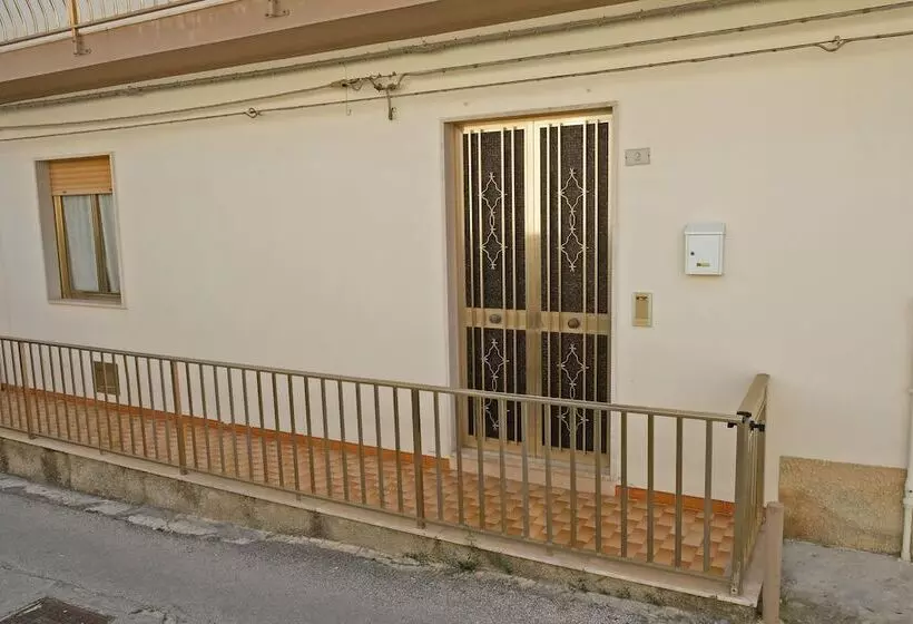 ペンション Guest House Via Crispi