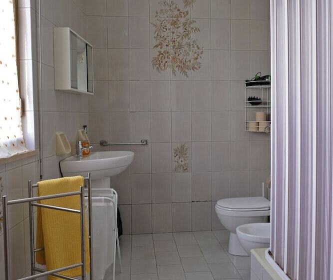 פנסיון Guest House Via Crispi