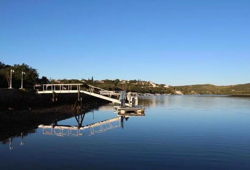 Majatalo Kowie River Guest House