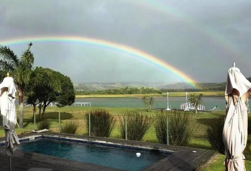 Majatalo Kowie River Guest House