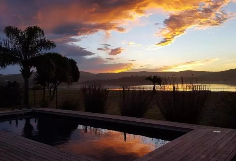 Majatalo Kowie River Guest House