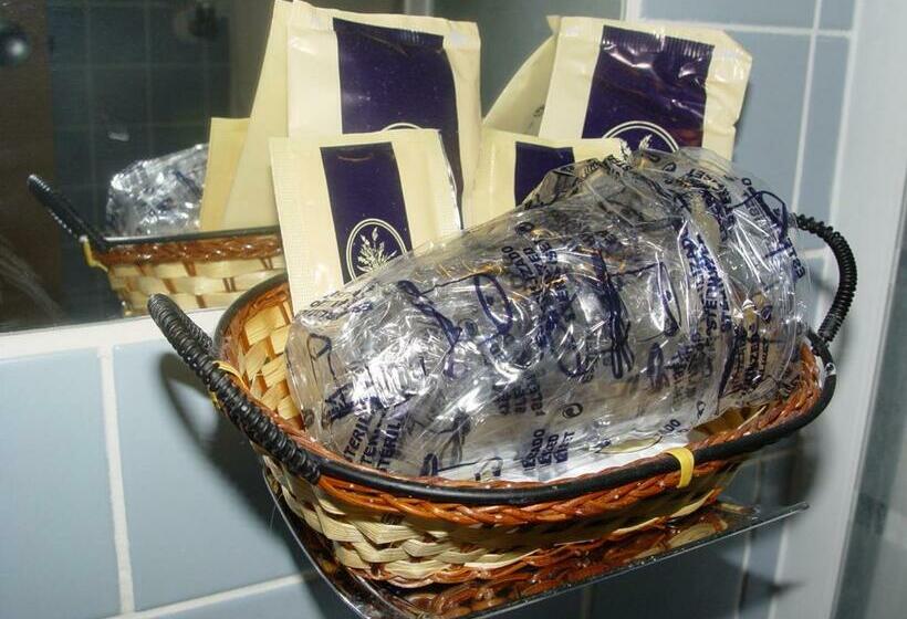 پانسیون Residencial Popular