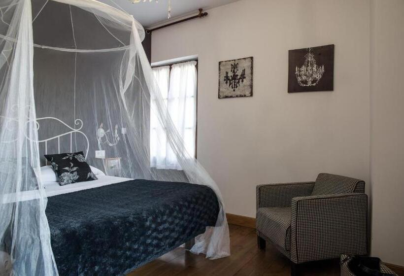 Пансион Trisileja En Posada La Busta